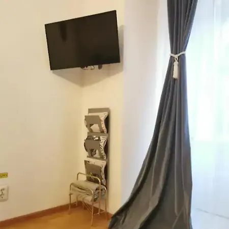 Old Historic Property Апартаменти Брашов